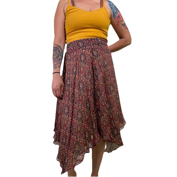 Anne Klein Dresses & Skirts - Anne Klein Silk Skirt 20W Red Paisley Boho Handkerchief Hem Cottagecore Festival